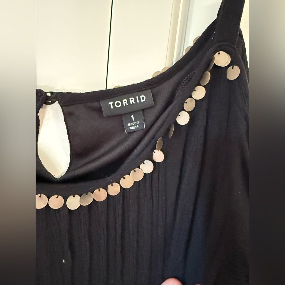 TORRID Women's 1X Plus Black Mini Gauze Cold Shoulder Trapeze Dress Sequin Trim - Picture 6 of 10